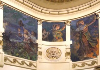 5 Teatro Savoia foyer