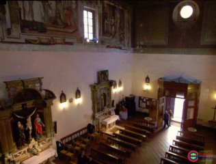 Chiesa di Sant’Antonio Abate – Interno, ingresso e altari lato destro