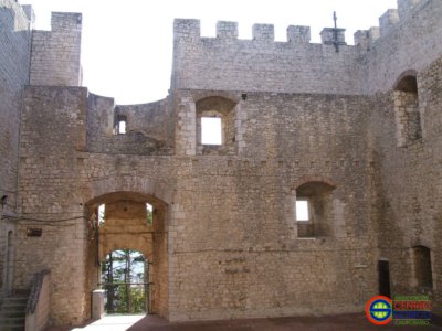 Cortile del Castello Monforte