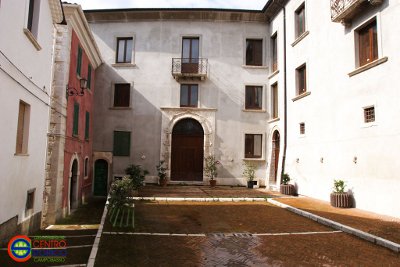 Palazzo Japoce di Campobasso - Copia